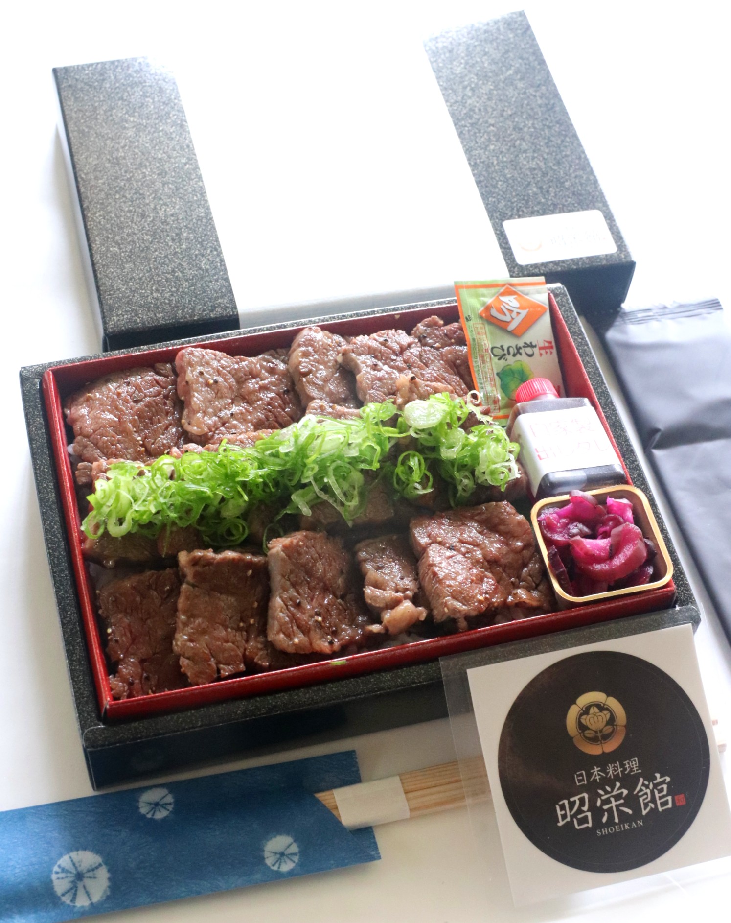 飛騨牛カルビ重